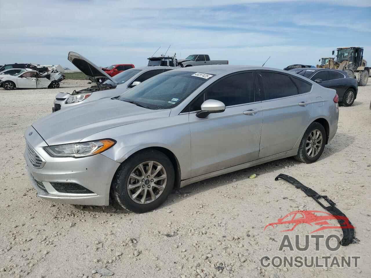 FORD FUSION 2018 - 3FA6P0G72JR261047