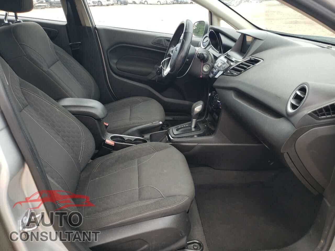 FORD FIESTA 2019 - 3FADP4EJ6KM124091