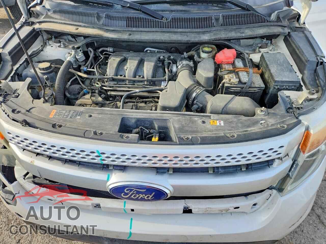 FORD EXPLORER 2015 - 1FM5K7D88FGA87490
