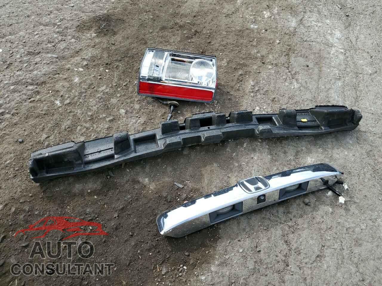 HONDA PILOT 2013 - 5FNYF3H5XDB008066