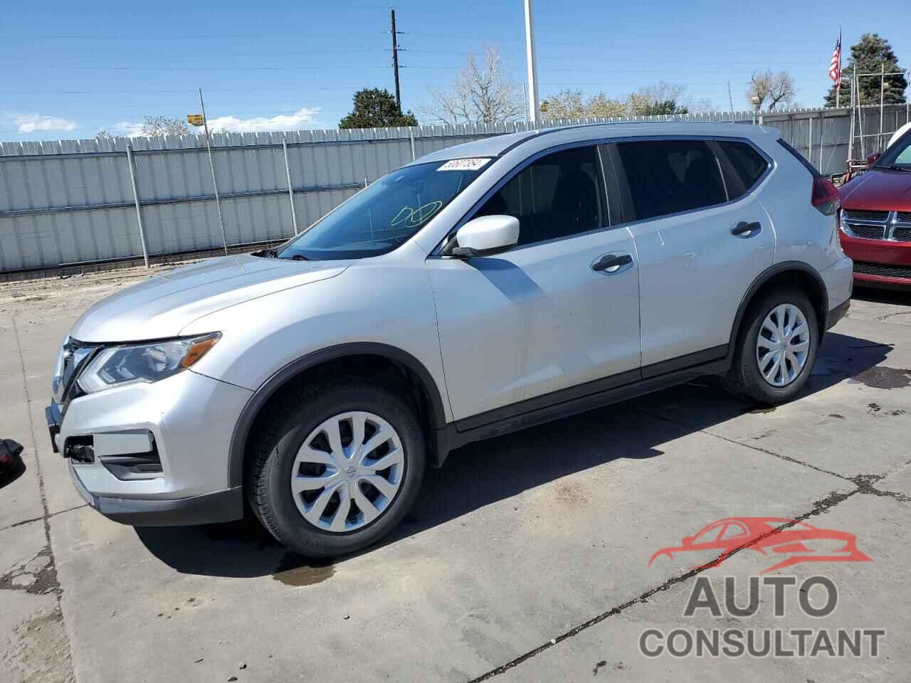 NISSAN ROGUE 2018 - KNMAT2MV8JP512336