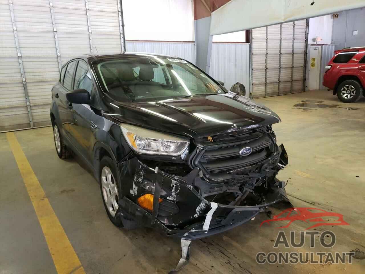 FORD ESCAPE 2017 - 1FMCU0F7XHUB19860