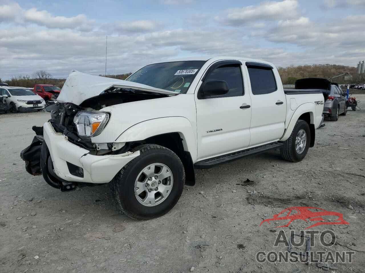 TOYOTA TACOMA 2015 - 3TMLU4EN1FM204888