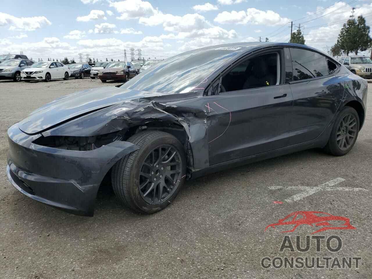 TESLA MODEL 3 2024 - 5YJ3E1EA9RF845773