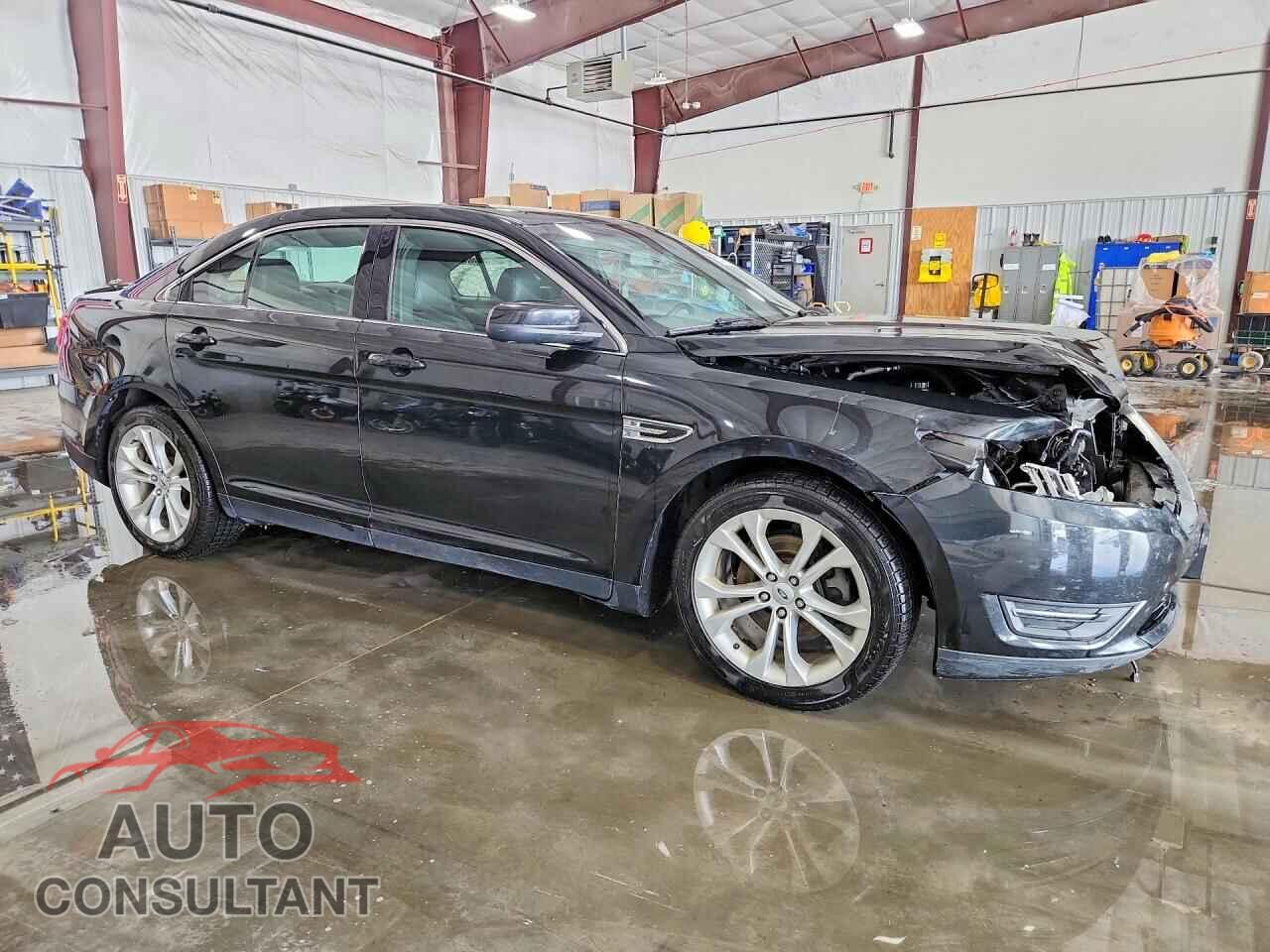 FORD TAURUS 2013 - 1FAHP2E86DG207603