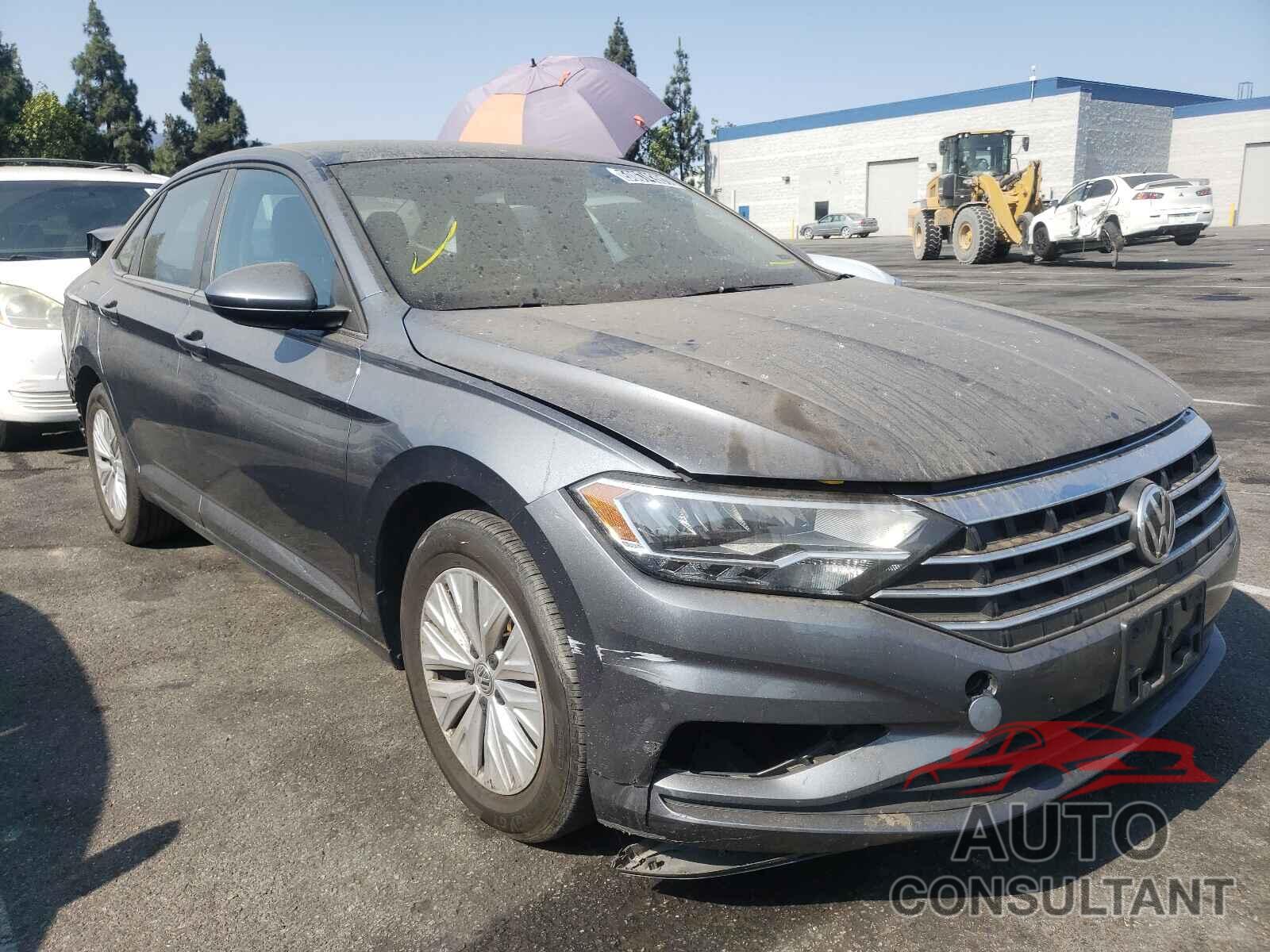VOLKSWAGEN JETTA 2019 - 3VWC57BUXKM173917