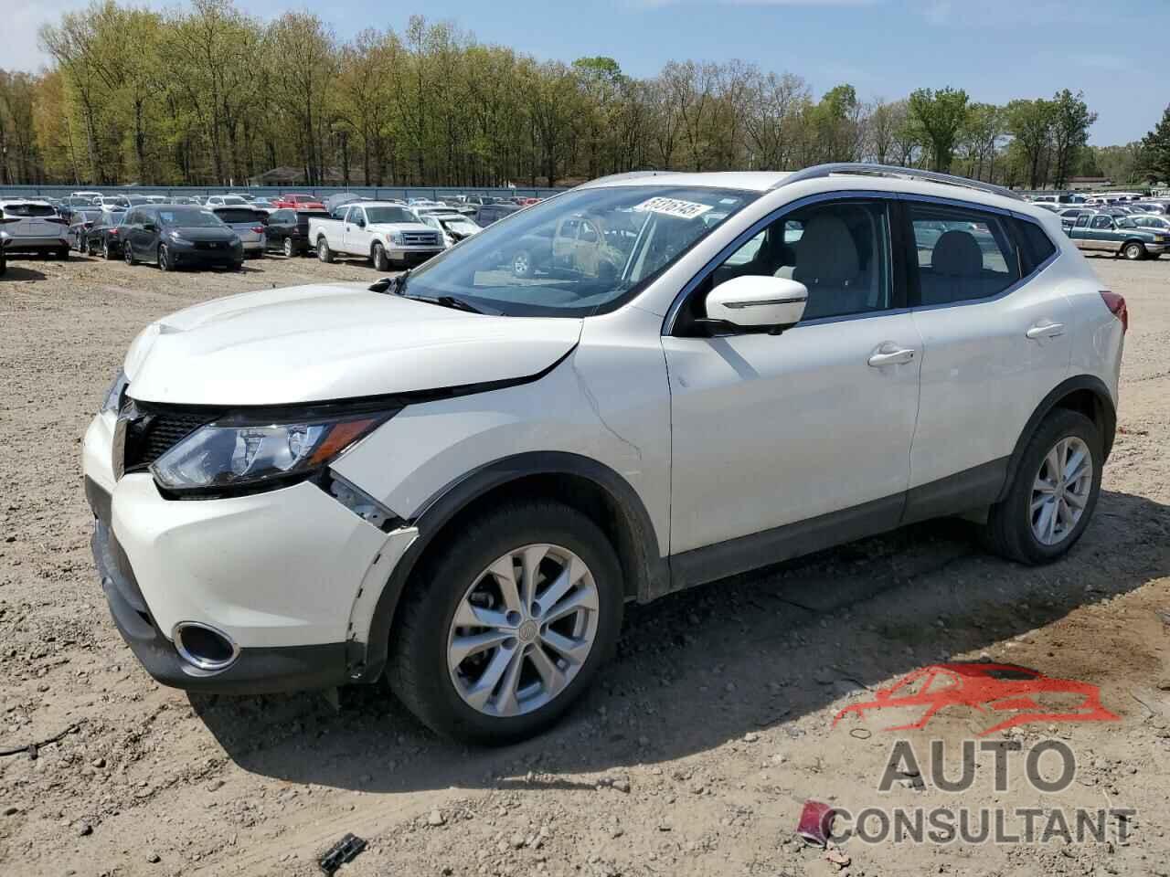 NISSAN ROGUE 2018 - JN1BJ1CP5JW164382