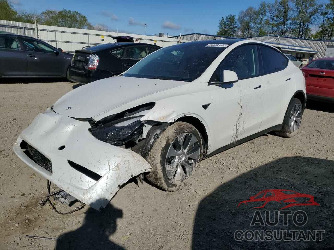 TESLA MODEL Y 2023 - 7SAYGAEE9PF743375