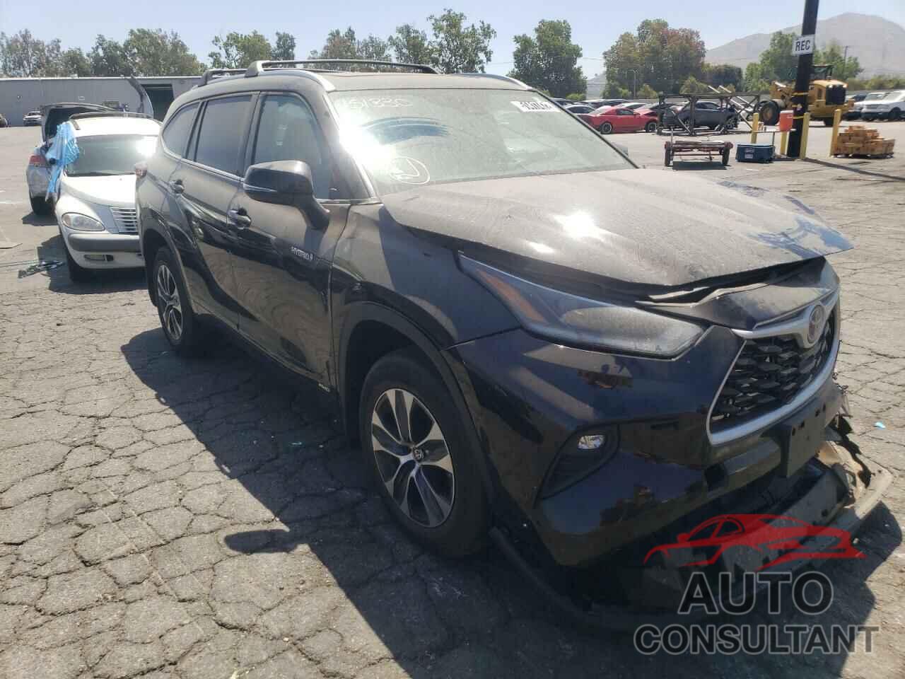 TOYOTA HIGHLANDER 2021 - 5TDHBRCH1MS045289