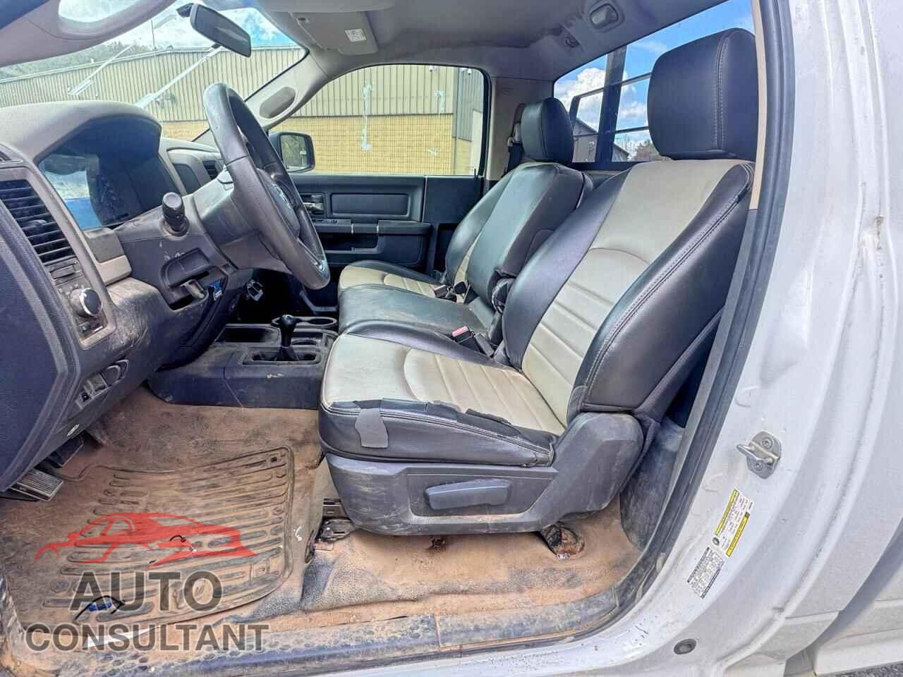 DODGE RAM 2500 2012 - 3C6LD5AT2CG333184