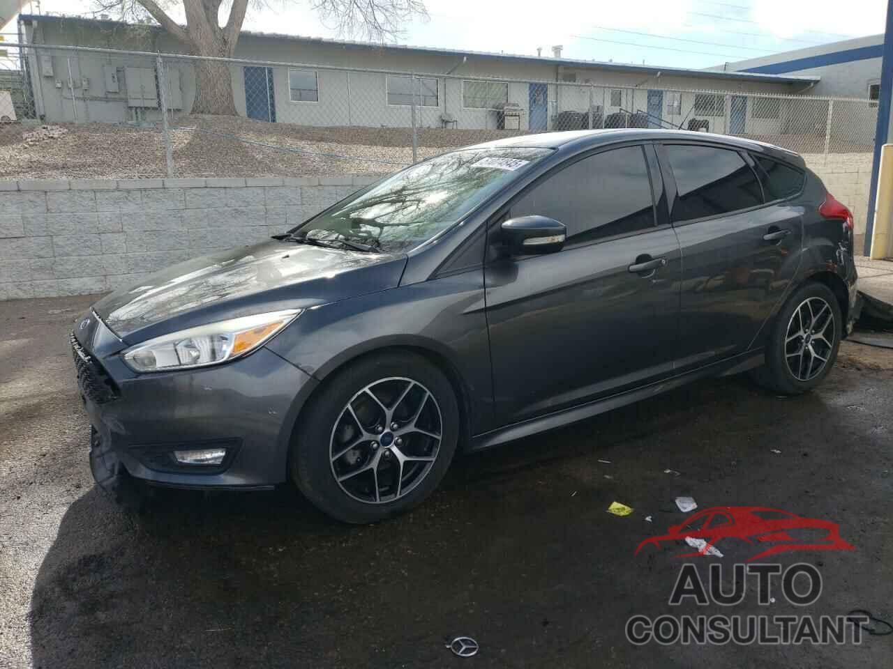 FORD FOCUS 2015 - 1FADP3K2XFL221003