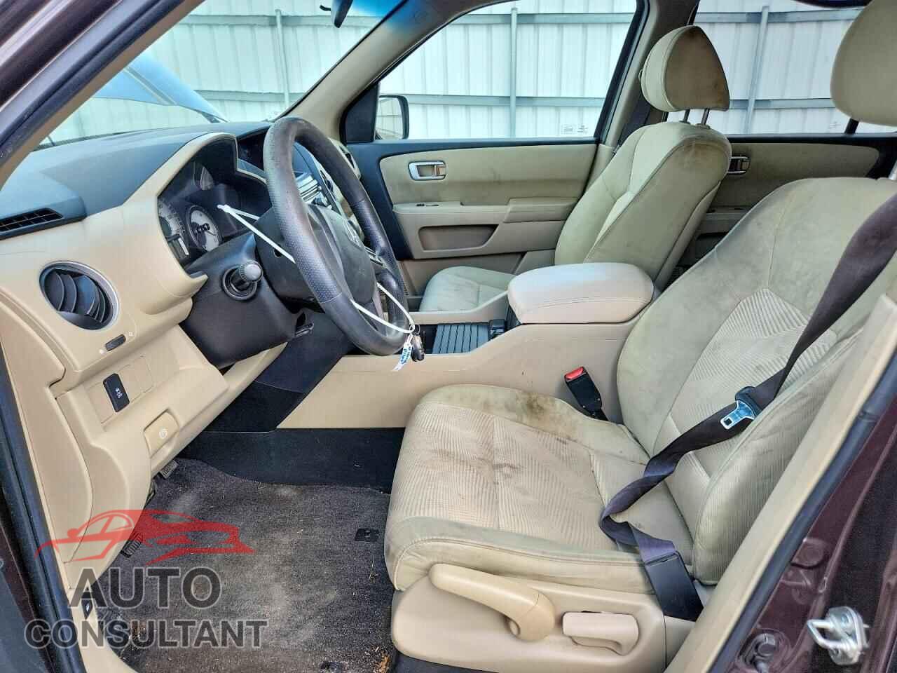HONDA PILOT 2012 - 5FNYF4H20CB005171