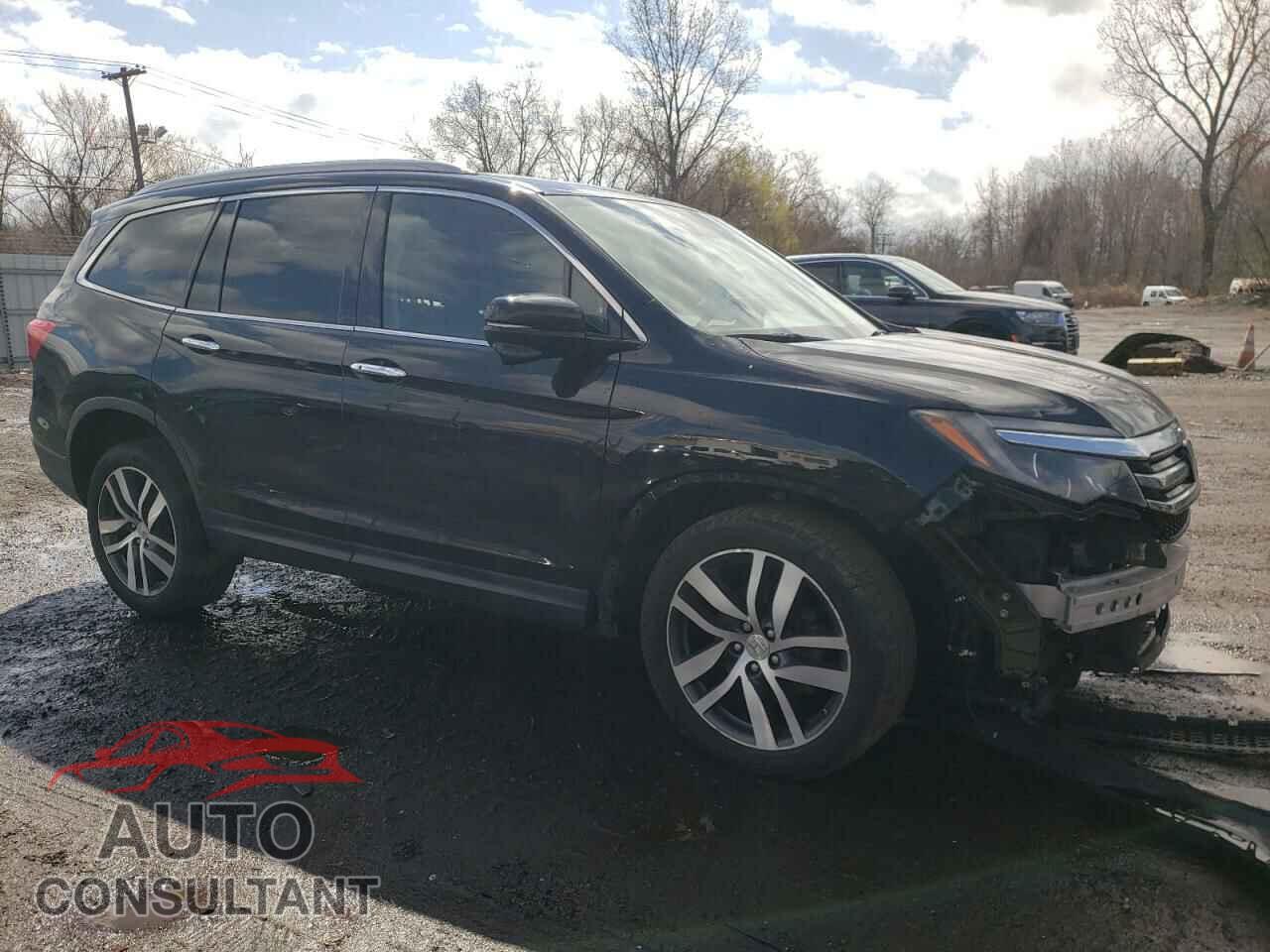 HONDA PILOT 2017 - 5FNYF6H90HB028112