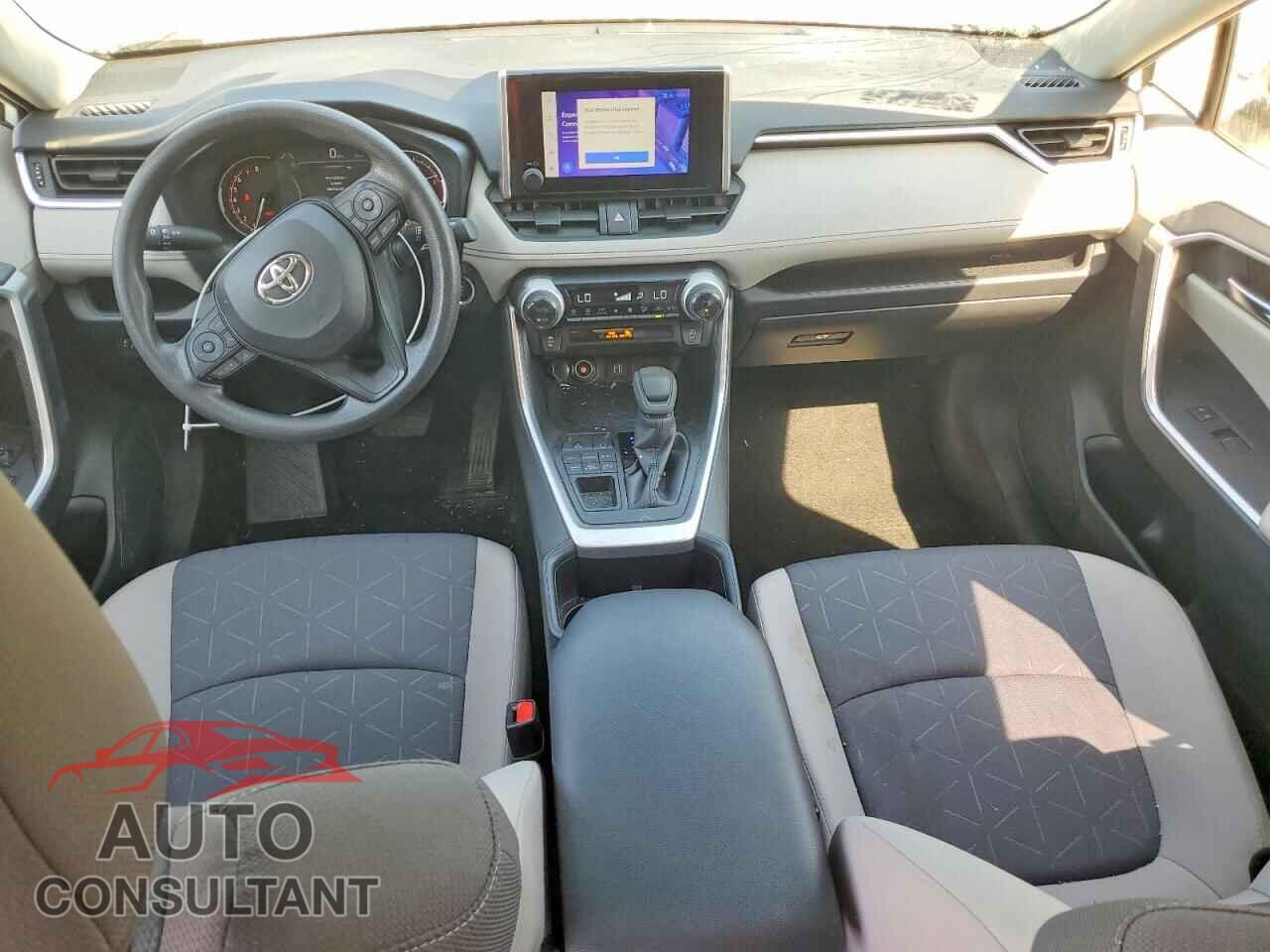 TOYOTA RAV4 2024 - JTMP1RFV9RD108366