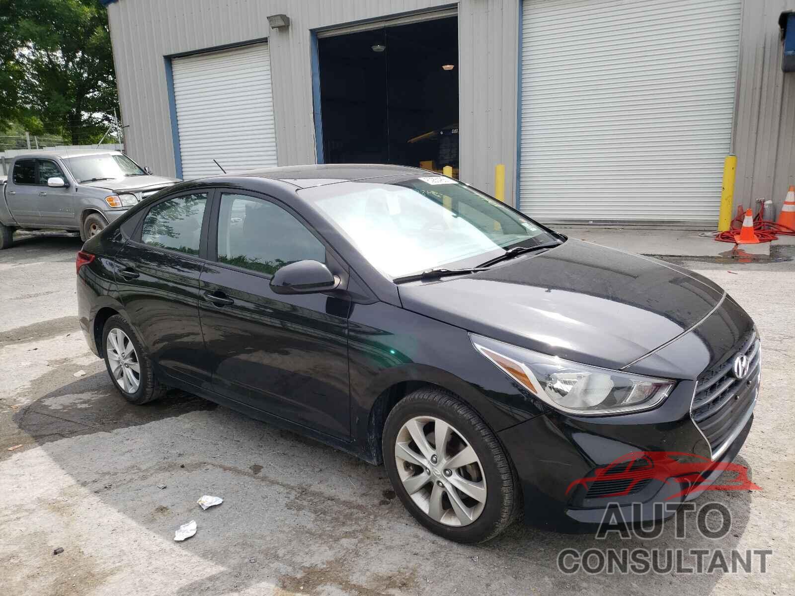 HYUNDAI ACCENT 2018 - 3KPC24A31JE014893