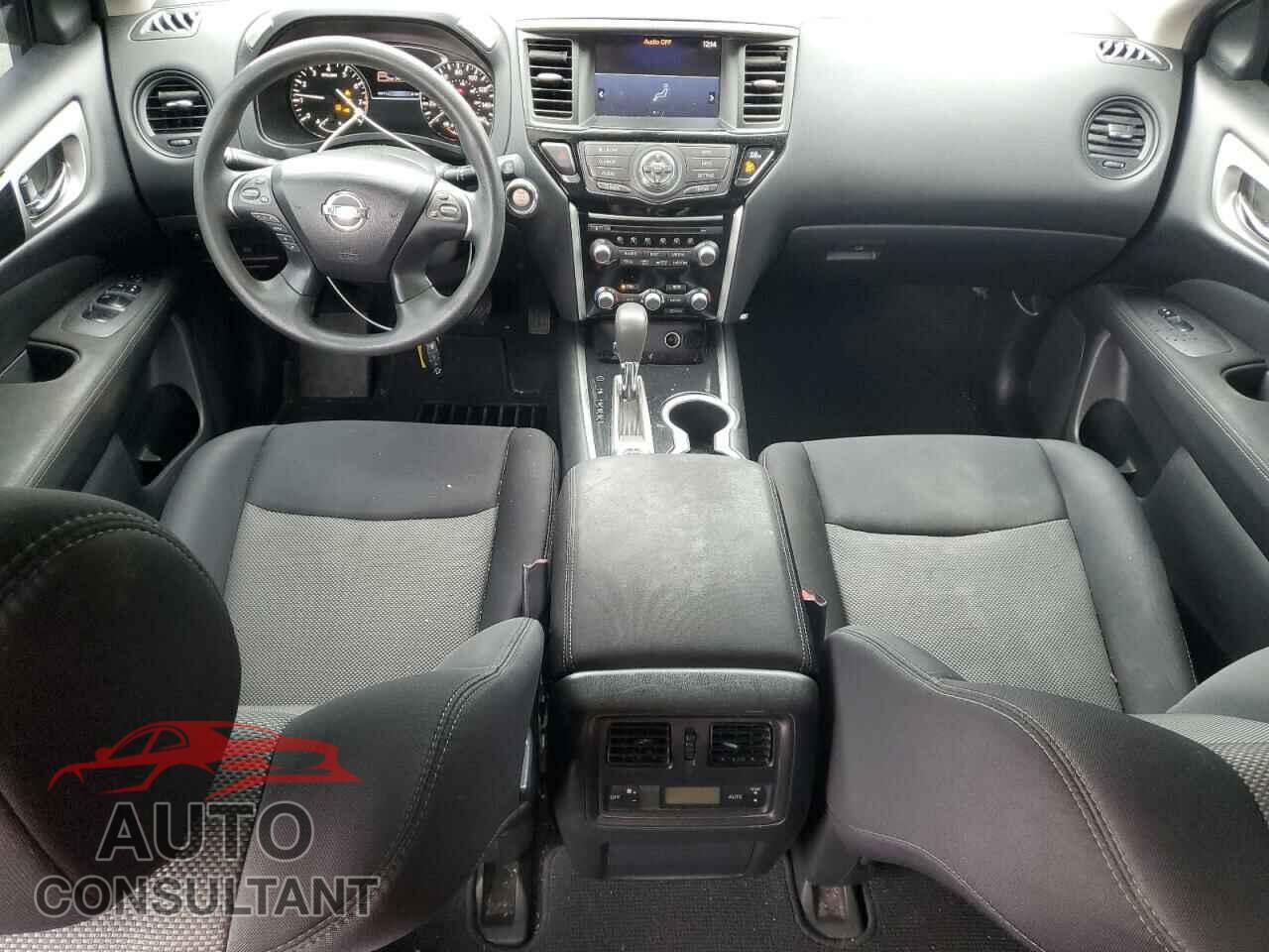 NISSAN PATHFINDER 2017 - 5N1DR2MM2HC638563