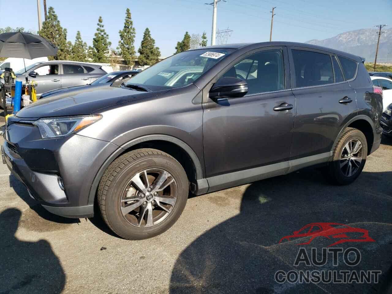 TOYOTA RAV4 2018 - JTMWFREV8JJ748024