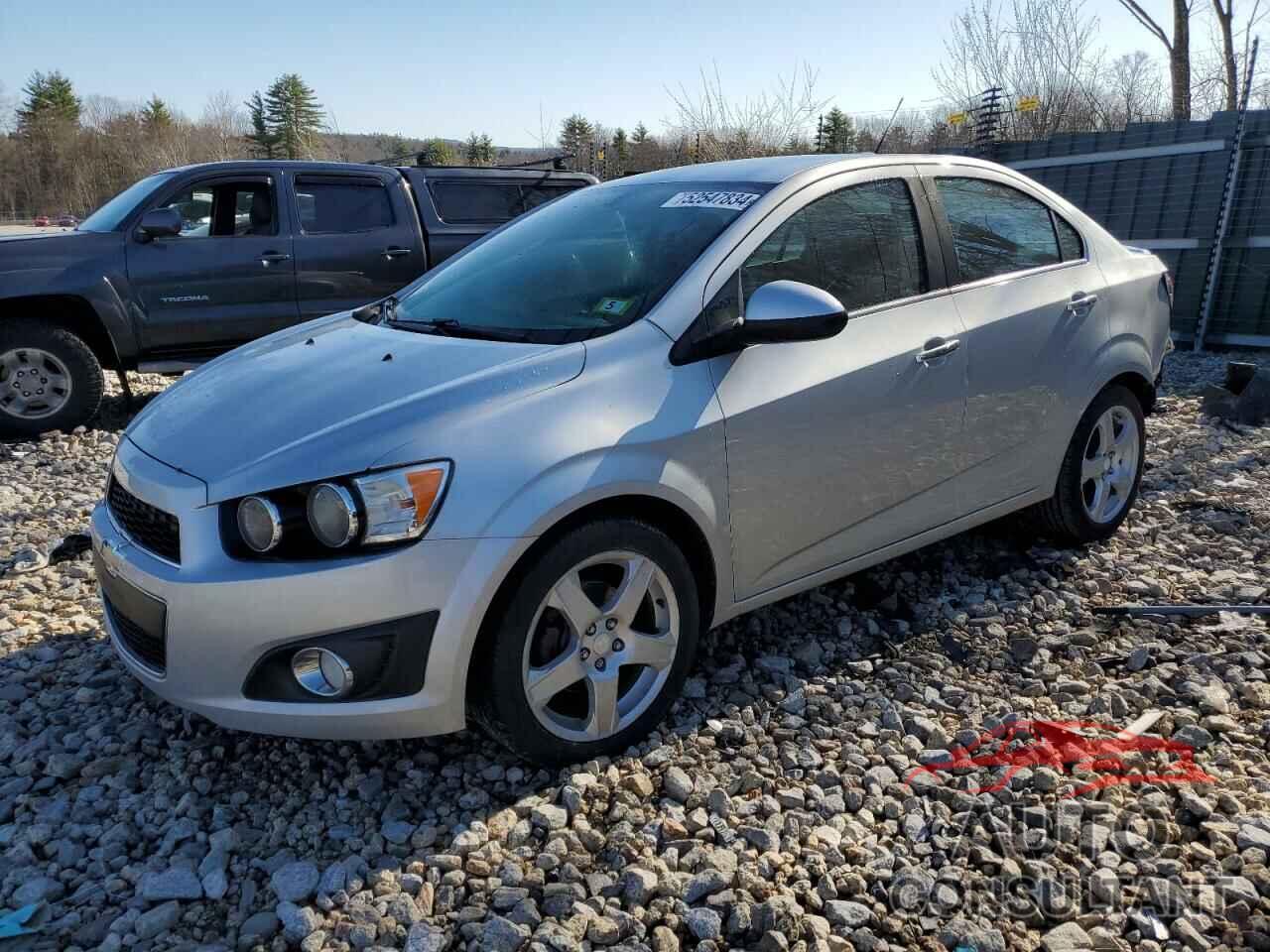 CHEVROLET SONIC 2016 - 1G1JE5SBXG4134009