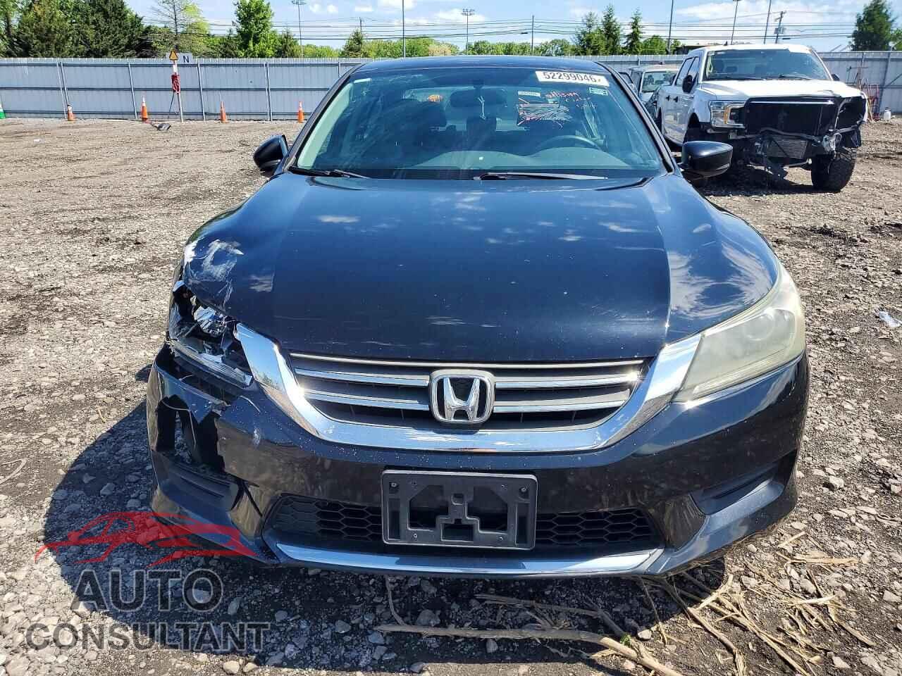 HONDA ACCORD 2013 - 1HGCR2F31DA242569