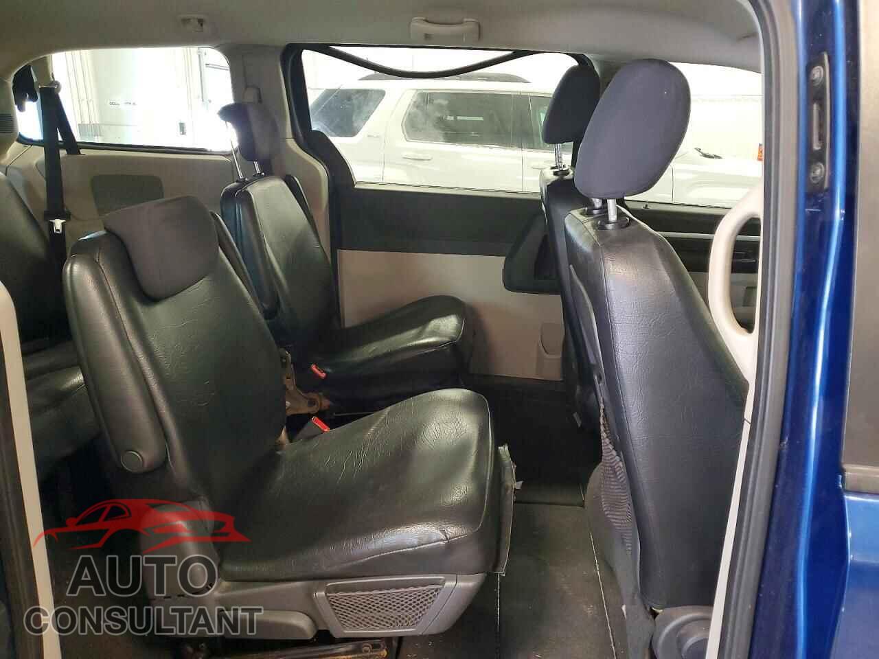 DODGE CARAVAN 2010 - 2D4RN4DE6AR245403