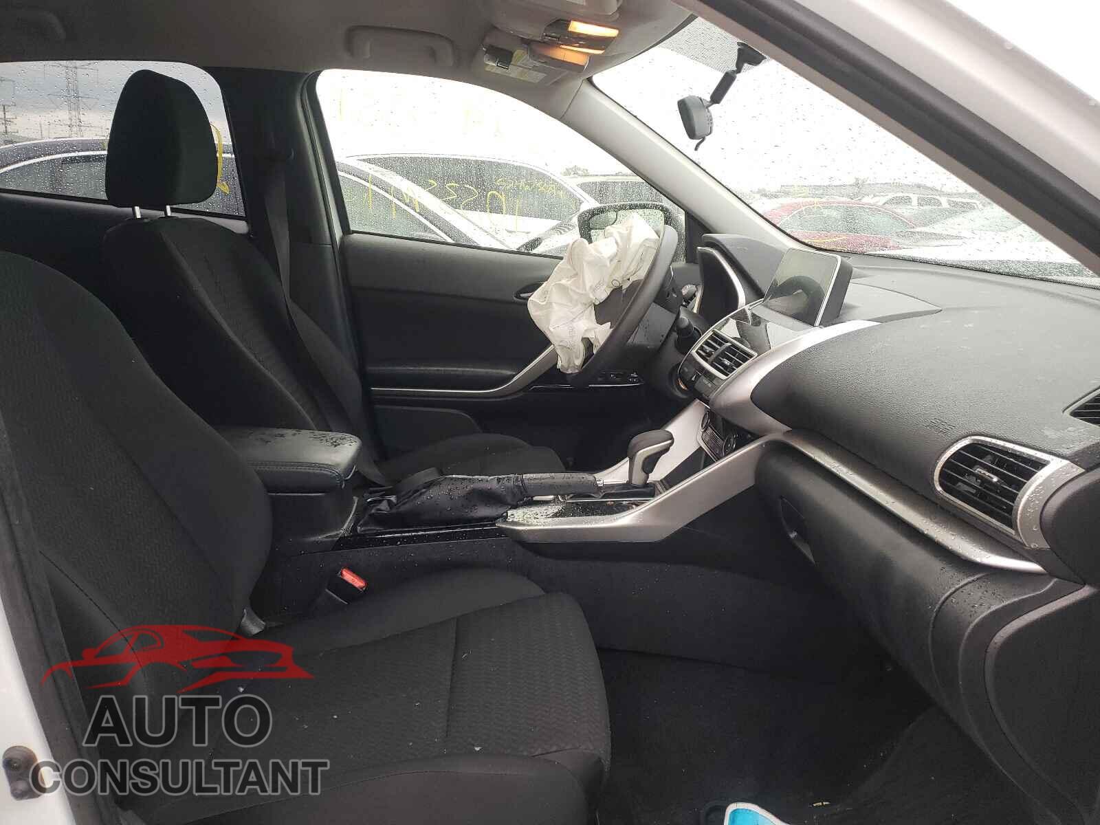 MITSUBISHI ECLIPSE 2020 - JA4AS4AA2LZ001951