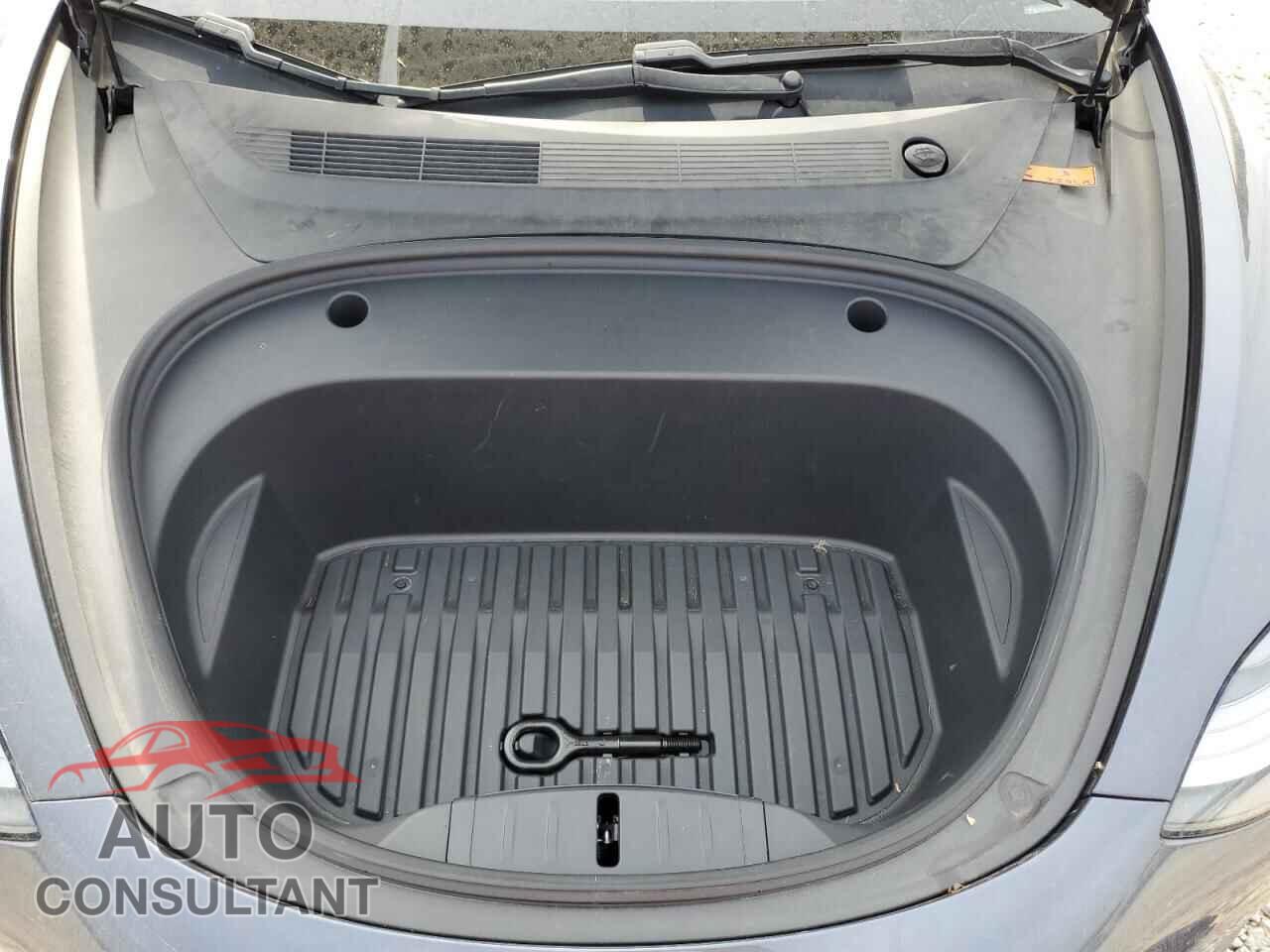 TESLA MODEL 3 2021 - 5YJ3E1EB4MF983545