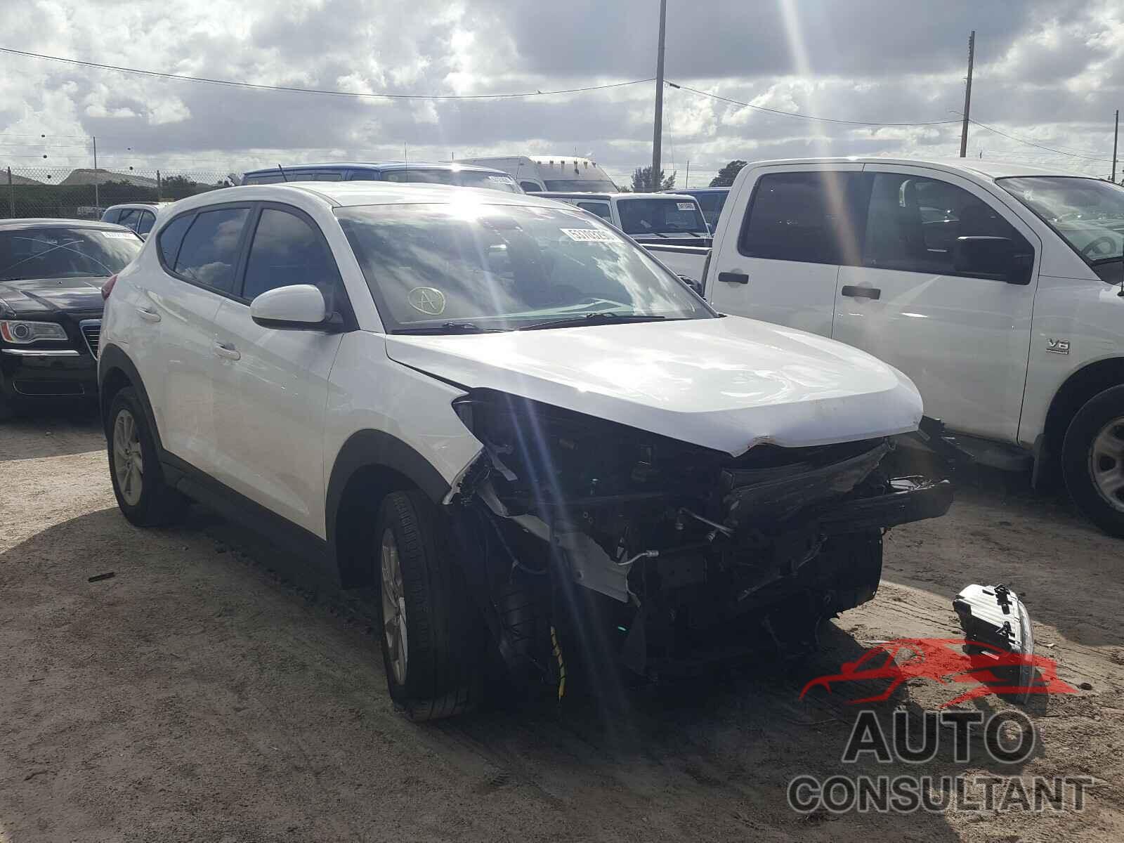HYUNDAI TUCSON 2018 - KM8J23A4XJU668718