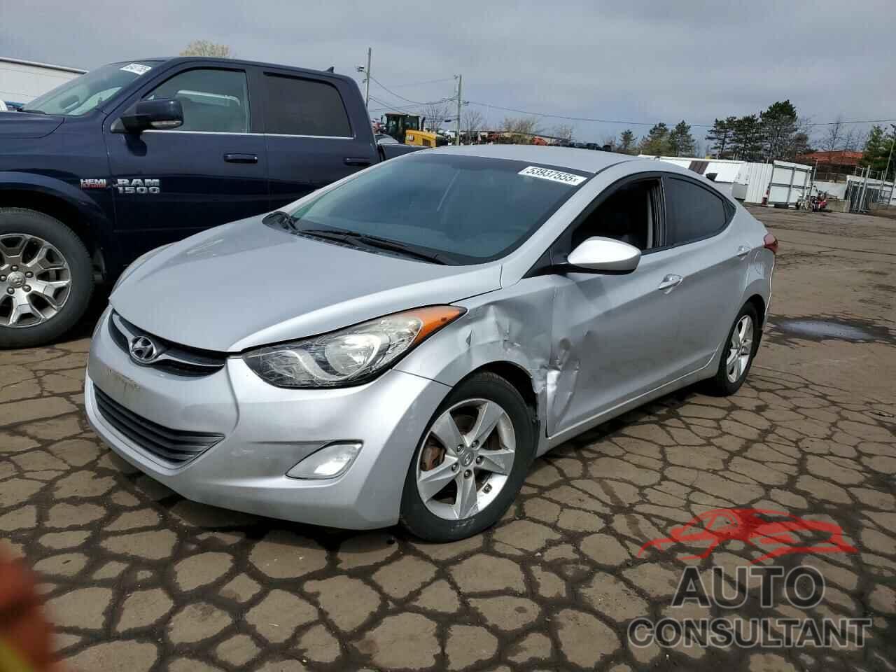 HYUNDAI ELANTRA 2013 - KMHDH4AE4DU511796