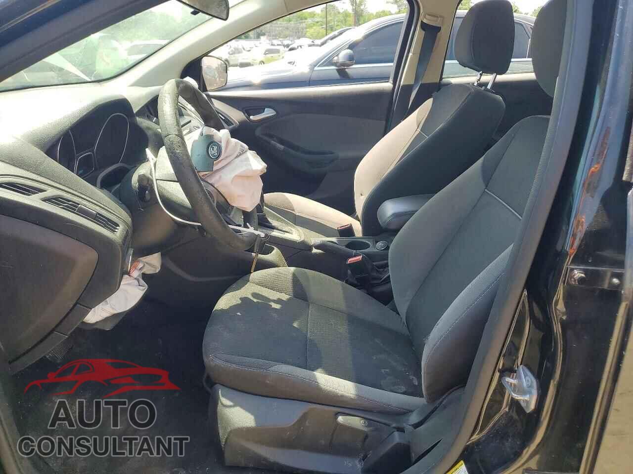 FORD FOCUS 2014 - 1FADP3F27EL168575