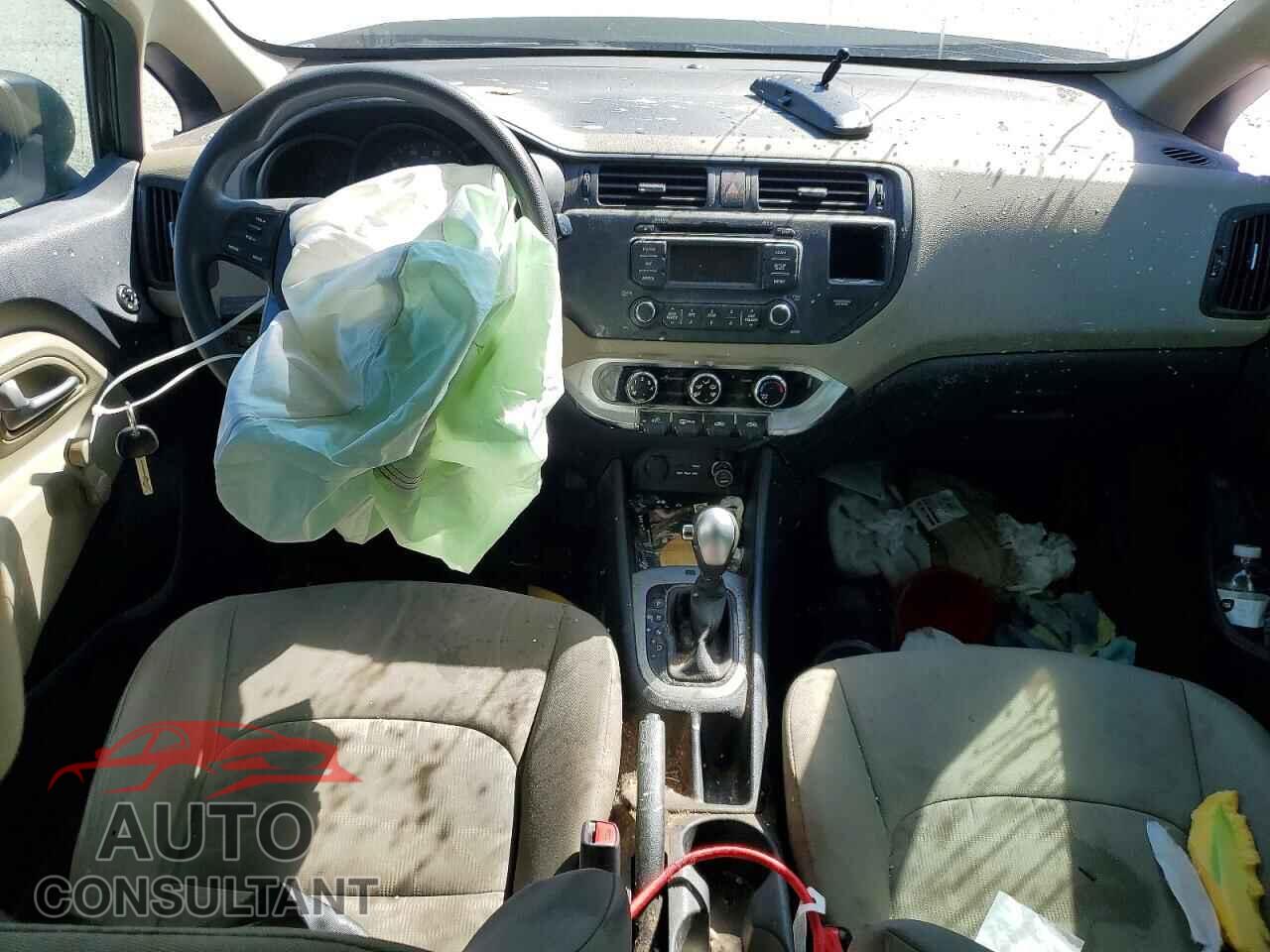 KIA RIO 2015 - KNADM5A30F6516664