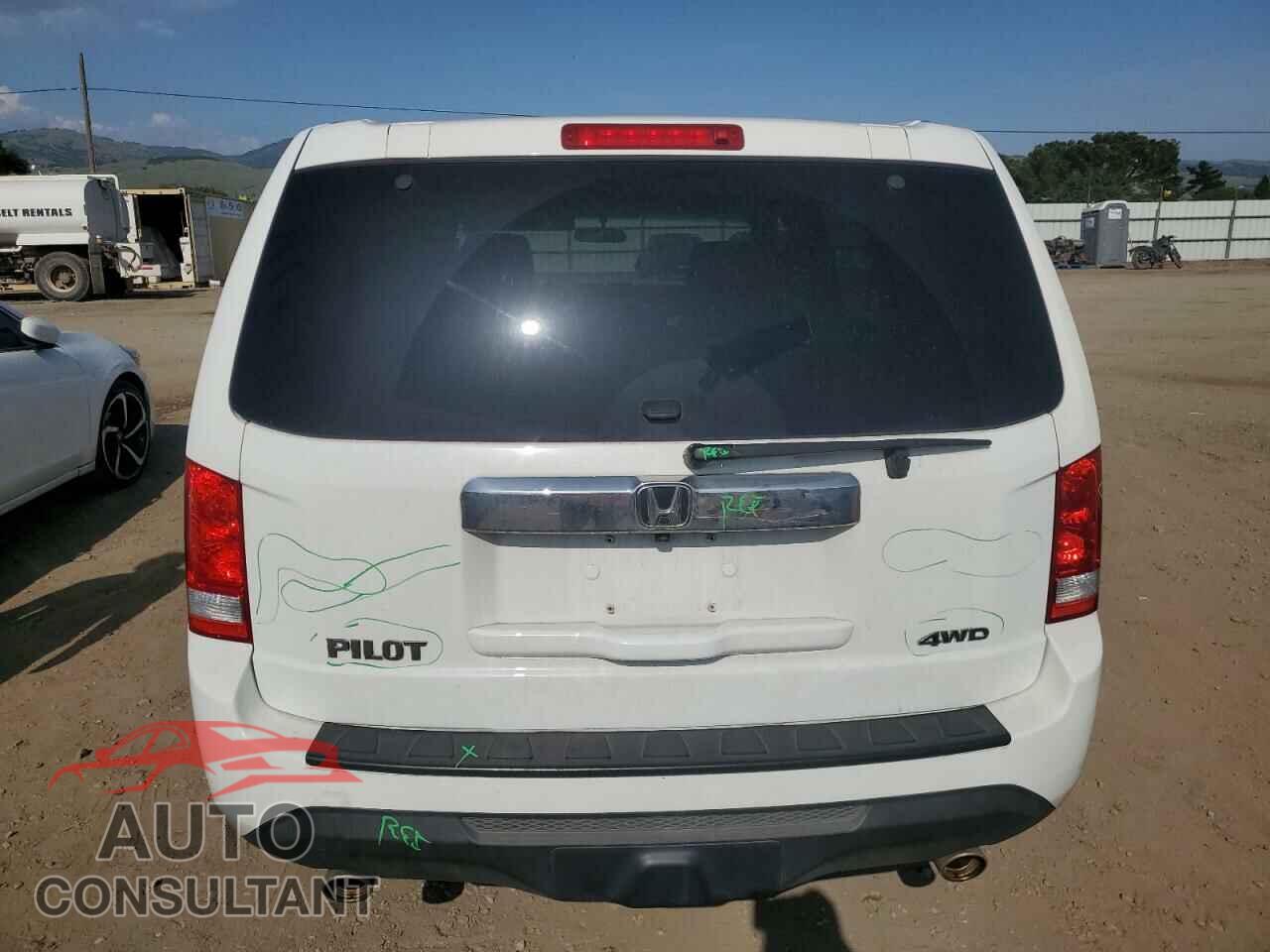 HONDA PILOT 2012 - 5FNYF4H43CB026047