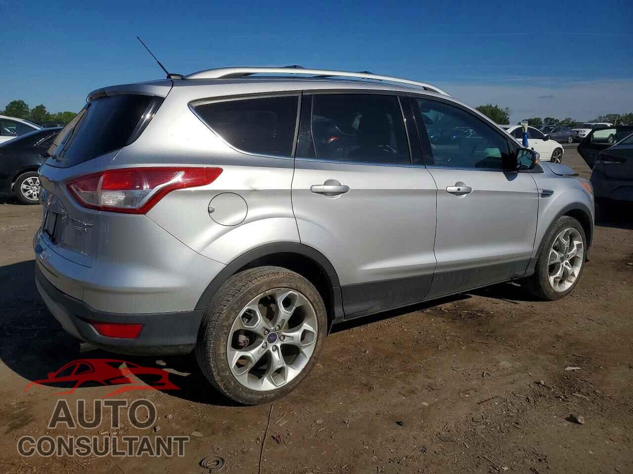 FORD ESCAPE 2013 - 1FMCU9J90DUD33652