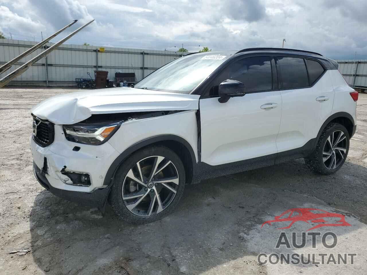 VOLVO XC40 2019 - YV4162UM1K2071532