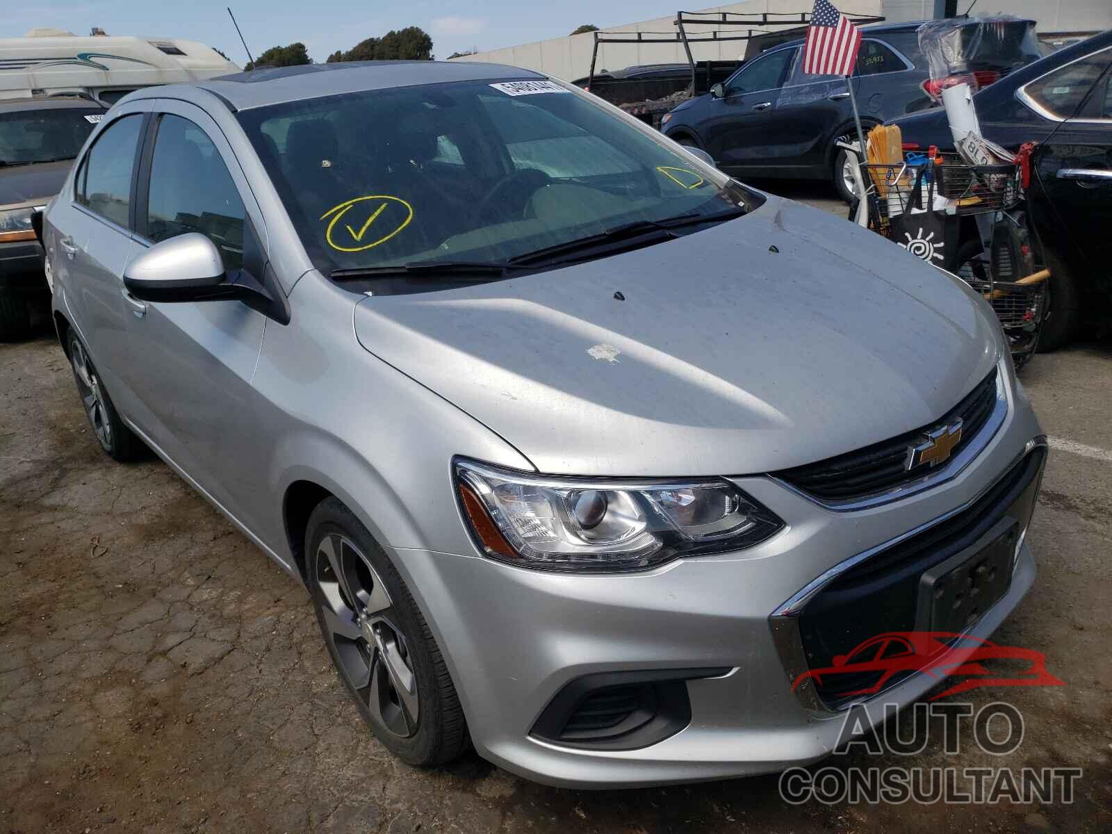 CHEVROLET SONIC 2020 - 1G1JF5SB6L4115075