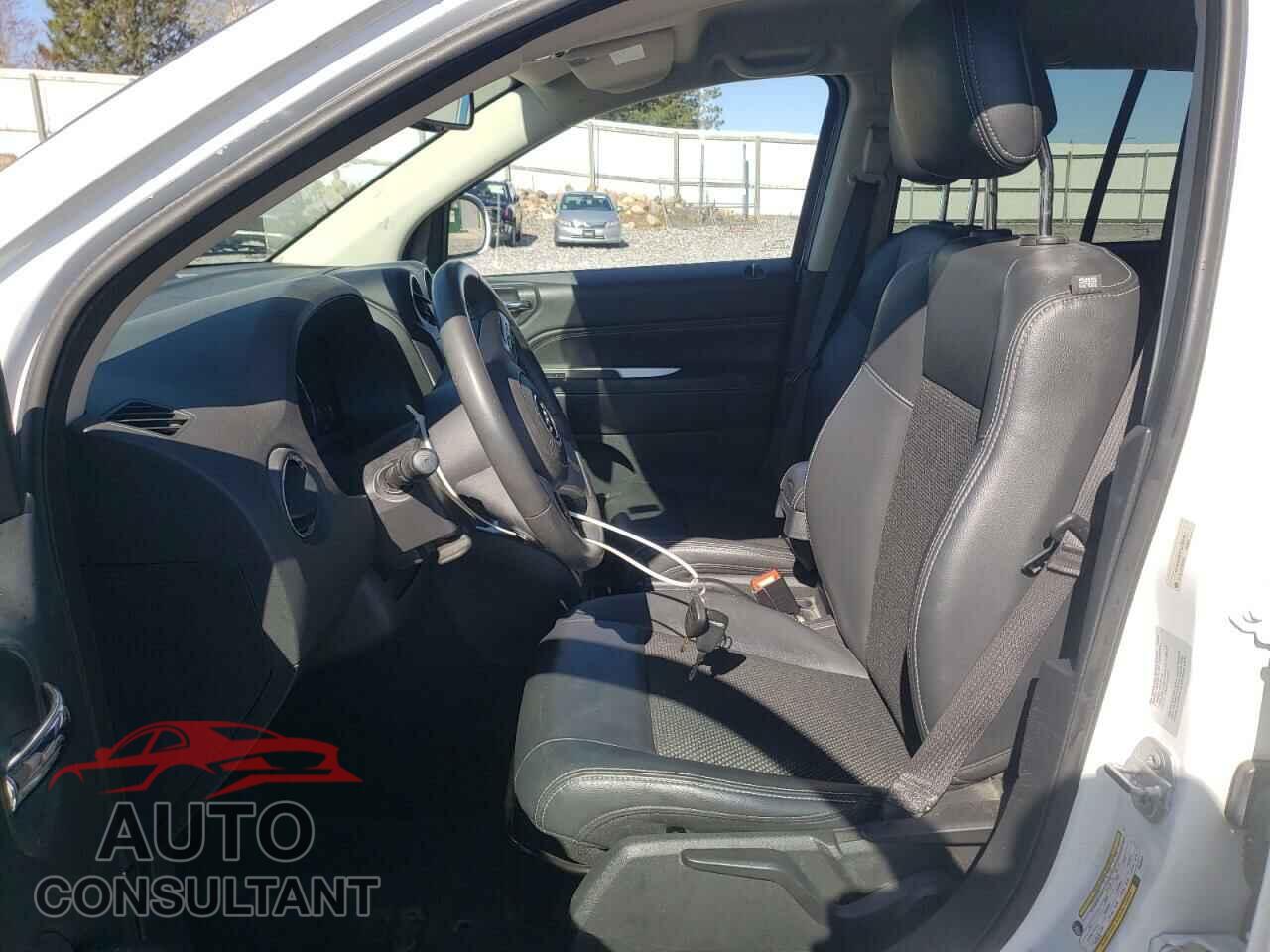 JEEP COMPASS 2015 - 1C4NJDEB8FD290428