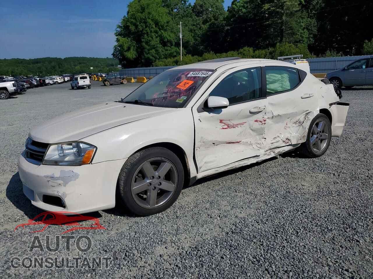 DODGE AVENGER 2011 - 1B3BD2FG4BN506516