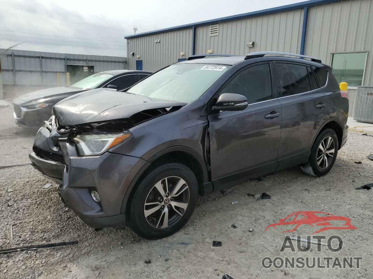 TOYOTA RAV4 2017 - JTMWFREV3HJ705236