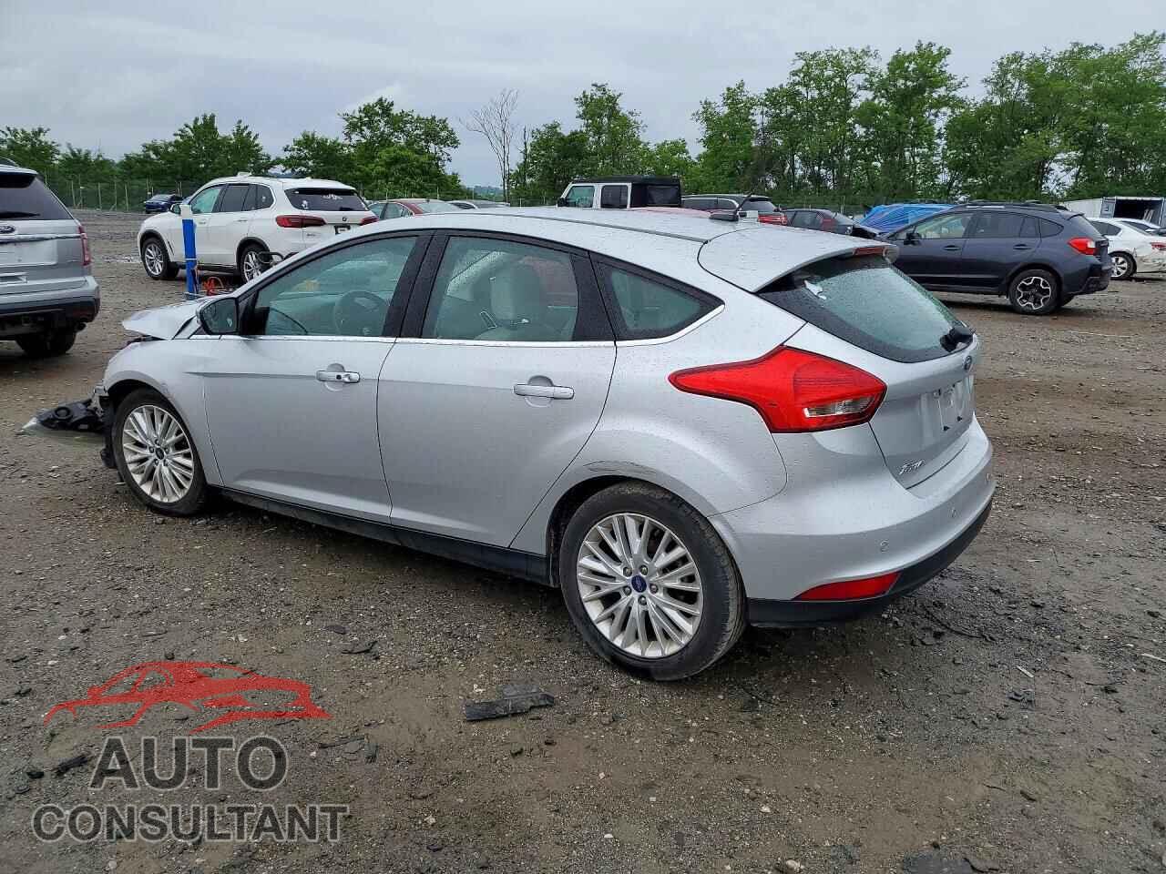 FORD FOCUS 2016 - 1FADP3N28GL302885