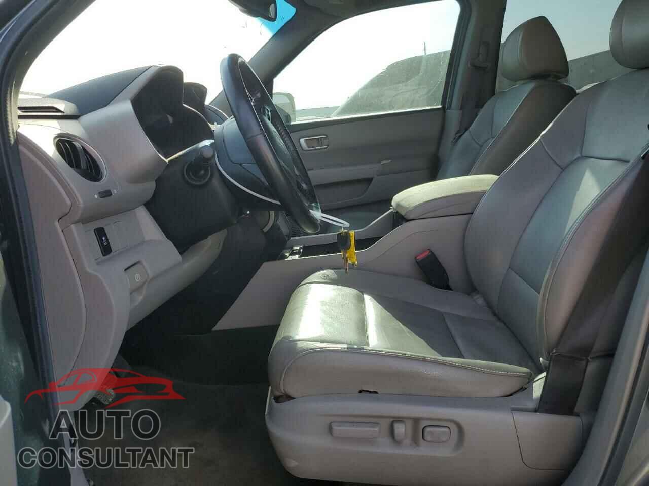 HONDA PILOT 2013 - 5FNYF4H59DB022014