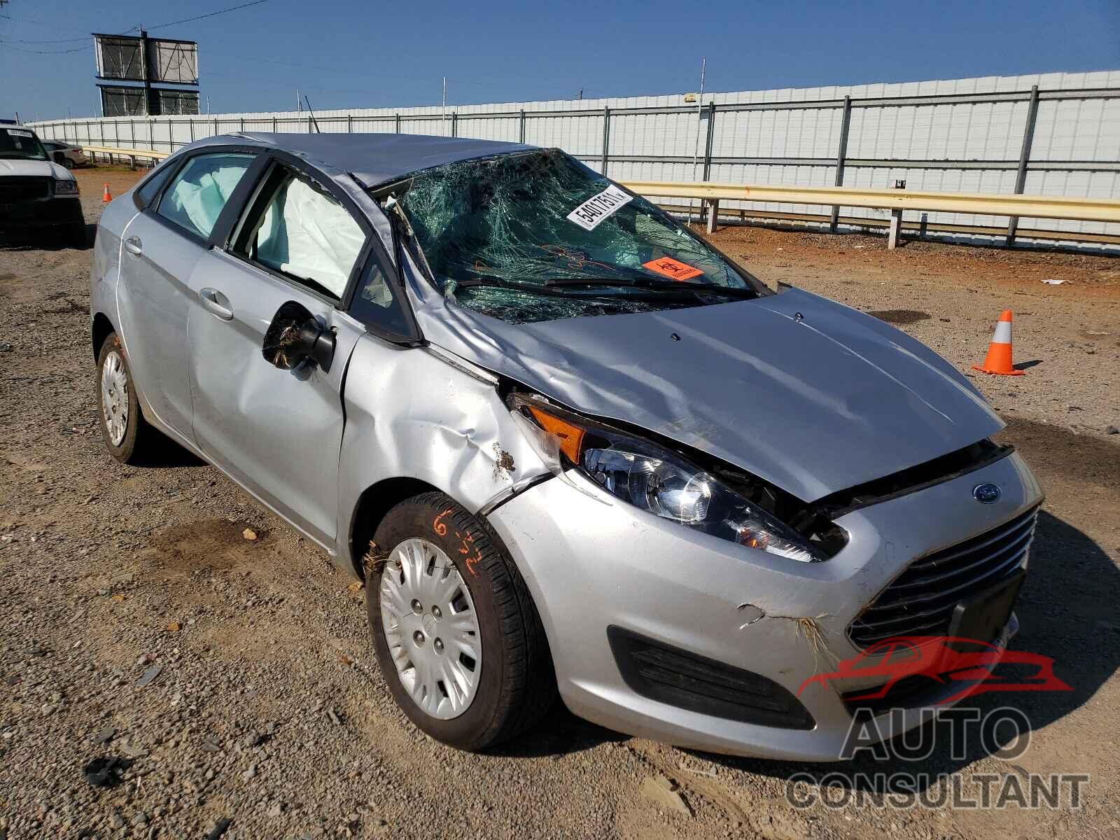 FORD FIESTA 2018 - 3FADP4AJ4JM138706