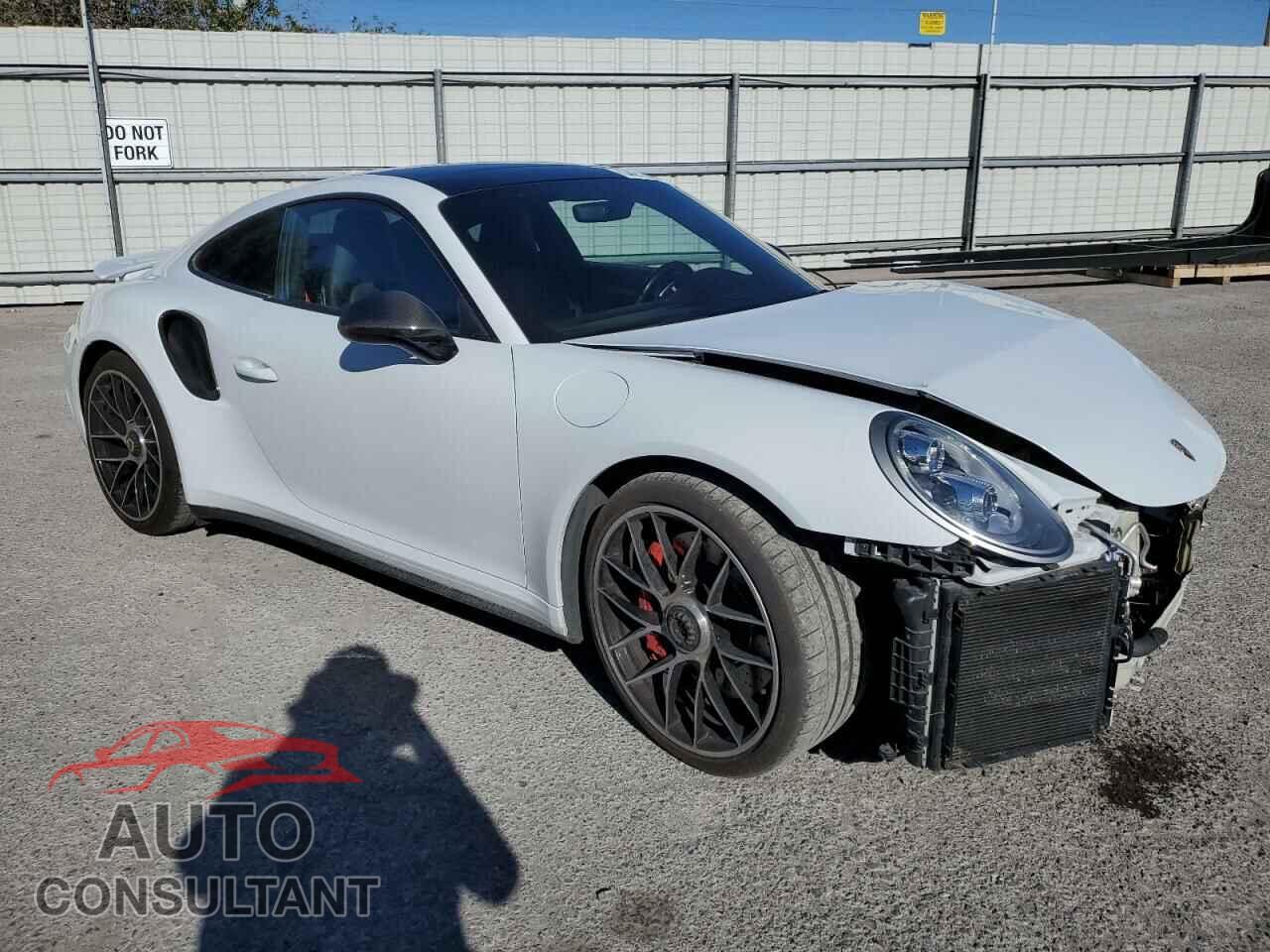 PORSCHE 911 2018 - WP0AD2A93JS156492