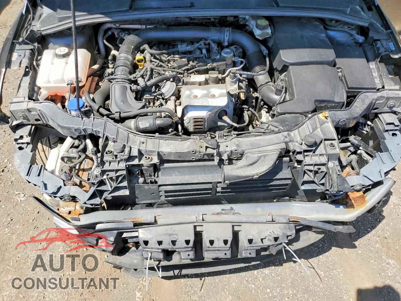 FORD FOCUS 2017 - 1FADP3FE7HL330008