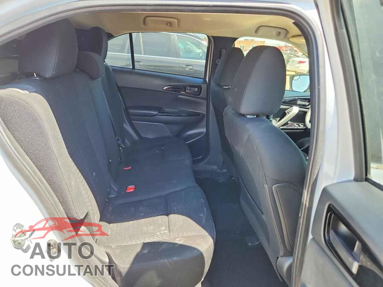 MITSUBISHI ECLIPSE 2024 - JA4ATVAA0RZ003239