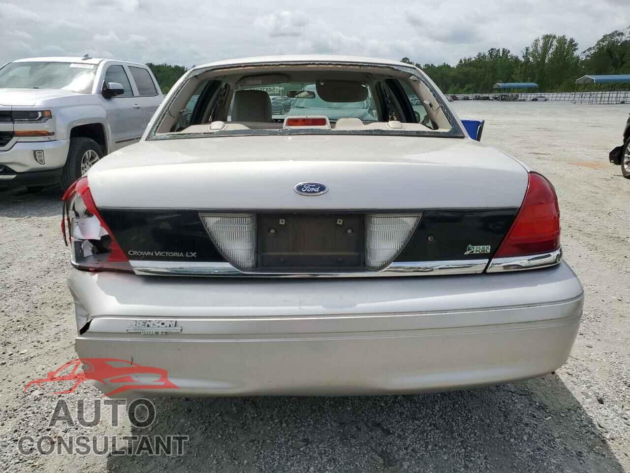 FORD CROWN VIC 2011 - 2FABP7EV6BX126956