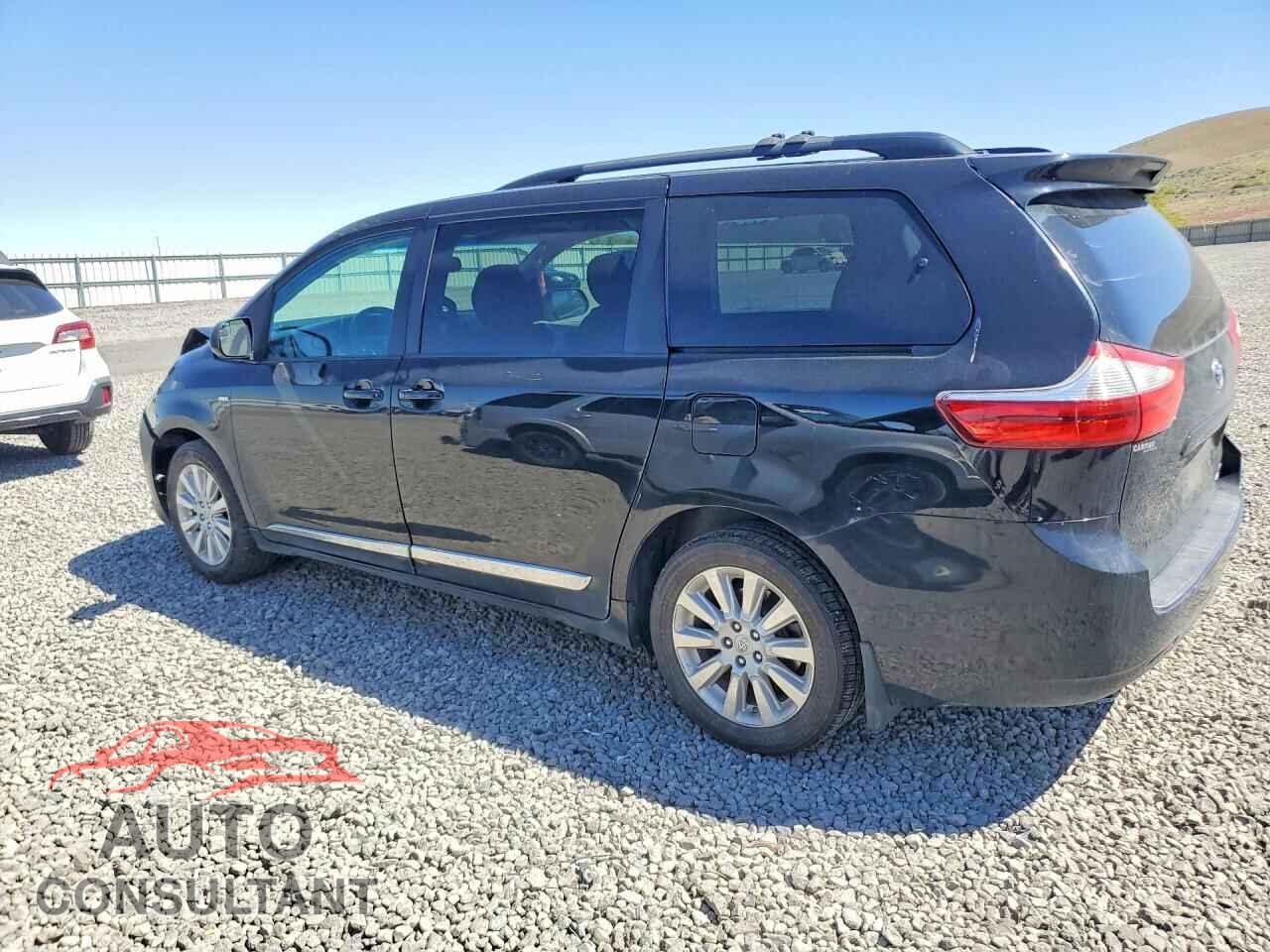 TOYOTA SIENNA 2017 - 5TDJZ3DC0HS151817