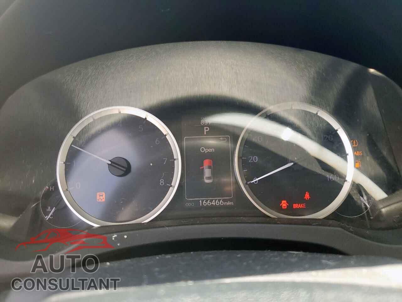 LEXUS IS 2014 - JTHBF1D26E5002451