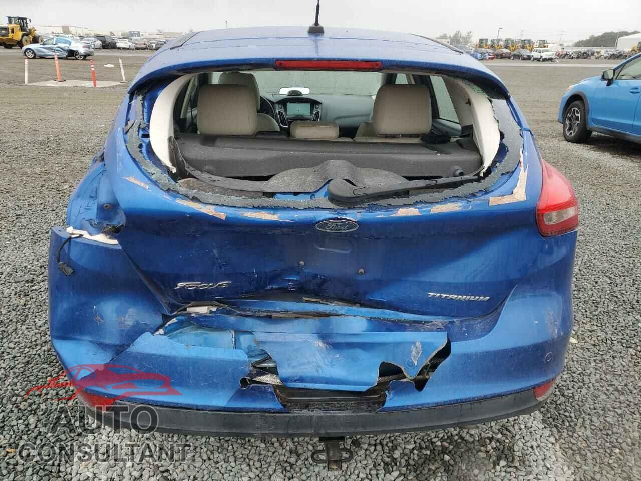 FORD FOCUS 2018 - 1FADP3N29JL250092
