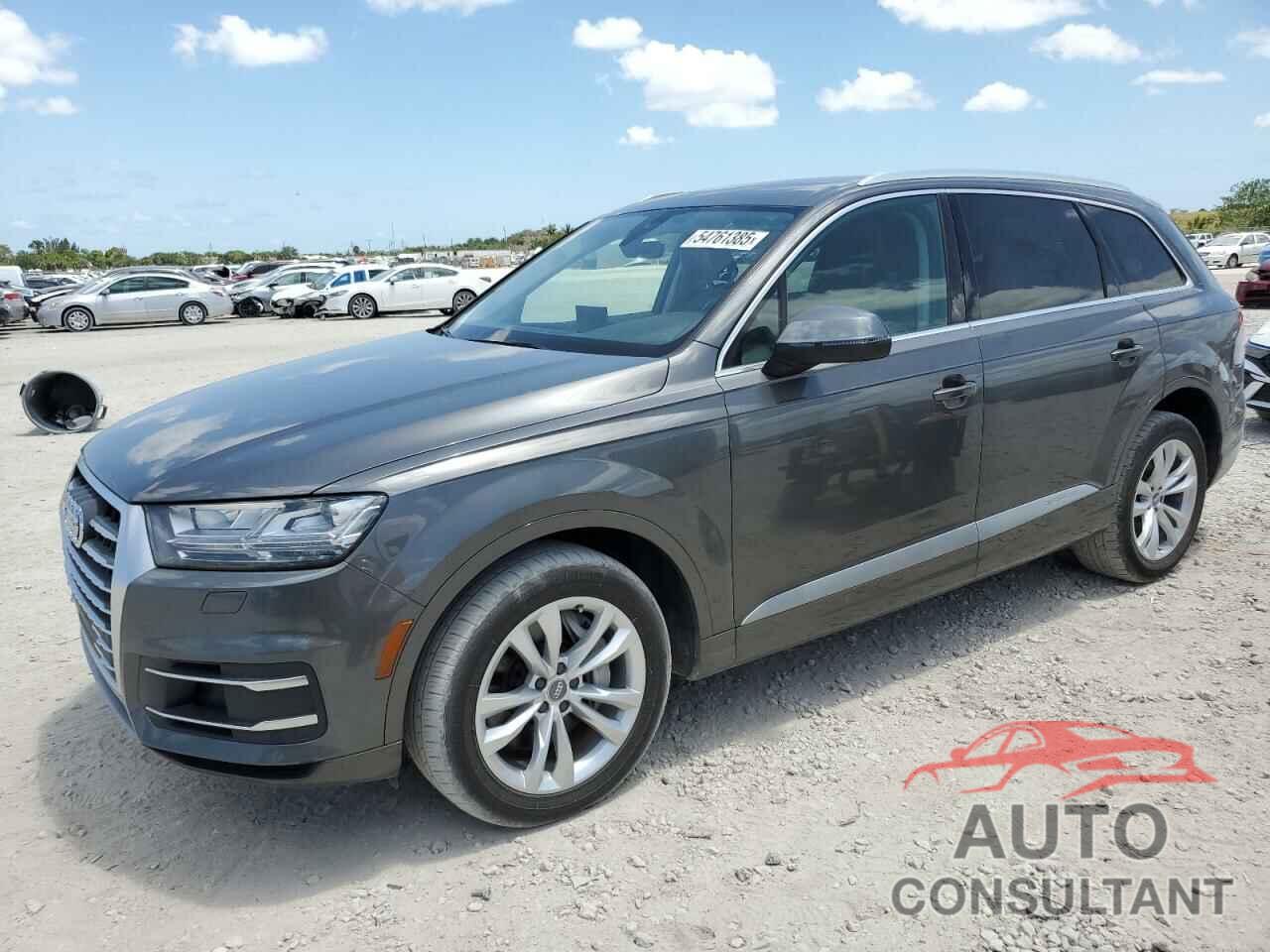 AUDI Q7 2019 - WA1LAAF76KD044806