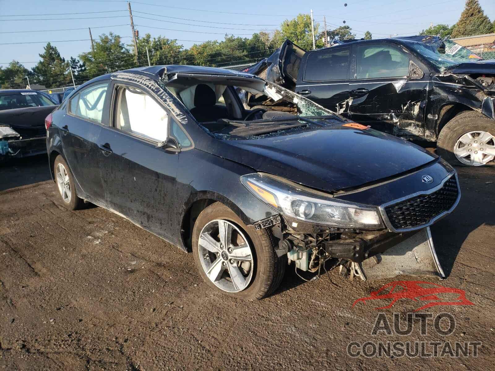 KIA FORTE 2018 - 3KPFL4A72JE200617
