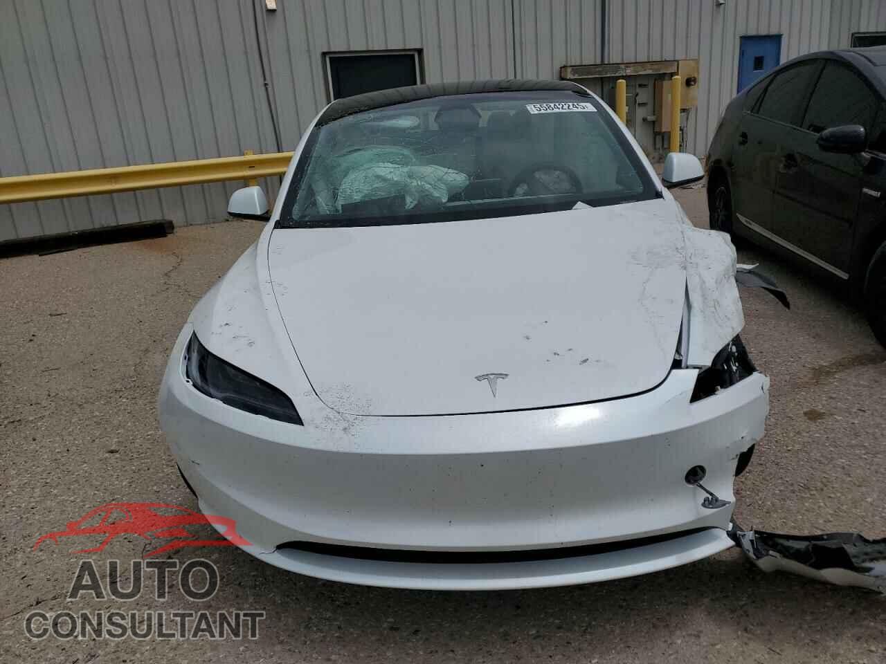 TESLA MODEL 3 2024 - 5YJ3E1EA9RF815933